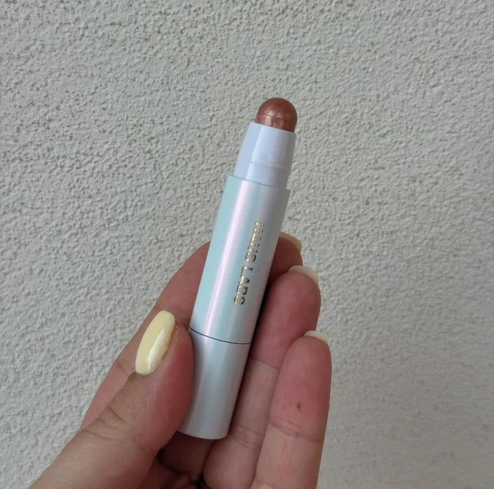 HAUS LABS BY LADY GAGA Bio-Radiant Glassy Balm Highlighter Stick