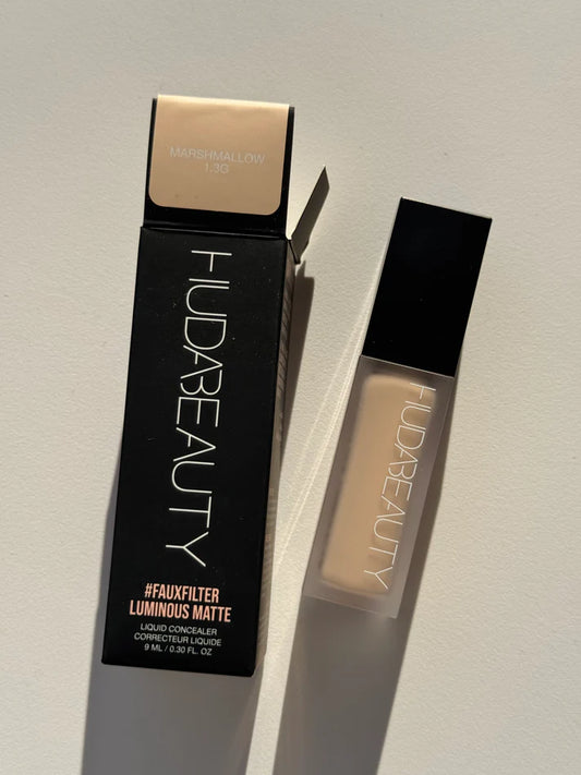 Huda Beauty Luminous Matte Liquid Concealer (Factory Leftover UAE)