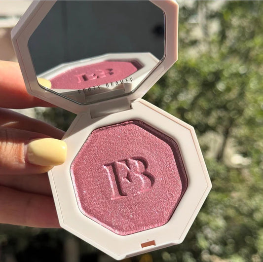 Fenty Beauty by Rihanna Killawatt Freestyle Highlighter